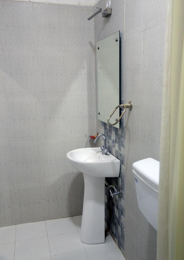 Hotel Siddharth Tanakpur Bagian luar foto